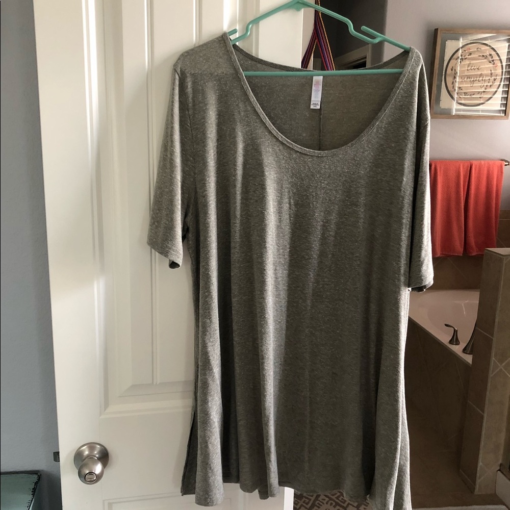Lularoe Perfect Tee 3XL